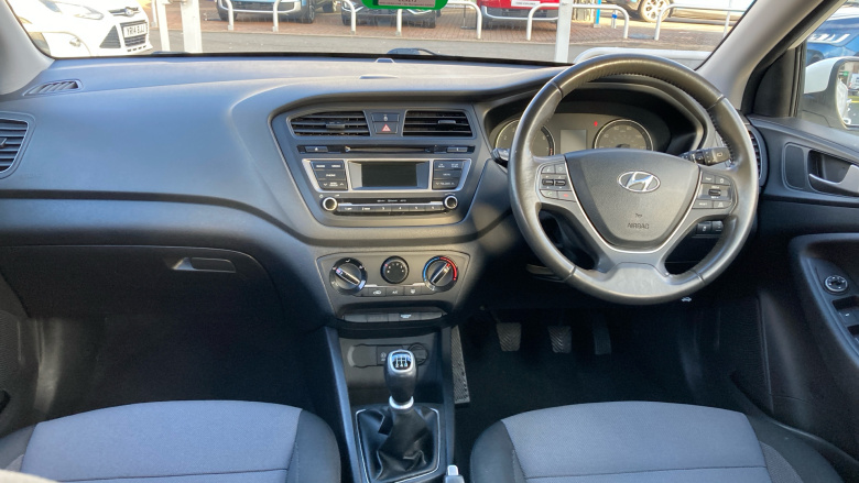 Hyundai i20 1.2 SE 5dr Petrol Hatchback